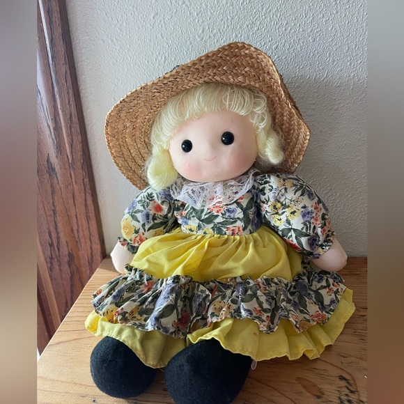 Banbery Designs Musical Motion Doll—vintage - Picture 8 of 8